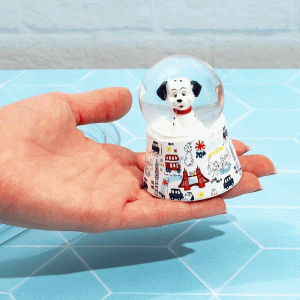 101-Dalmatians-Mini-Globe-display