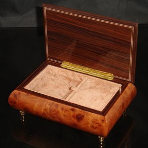 Italian Jewelry Box Elm 04CF opened