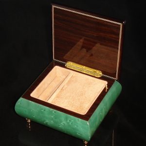 Italian Jewelry Box Green 17CVM opened