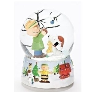Charlie Brown and Snoopy Christmas Tree Globe