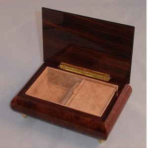 Italian Jewelry Box Burl Elm 04CO opened