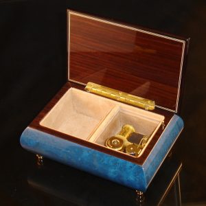Italian Jewelry Box Dark Blue 04CVM opened no cover