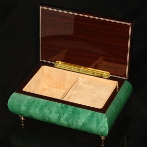 Italian Jewelry Box Green 04CVM opened