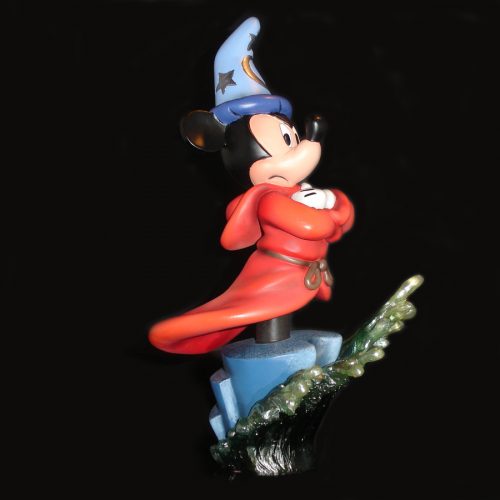 Mickey Sorcerer figurine by Grand Jester right side