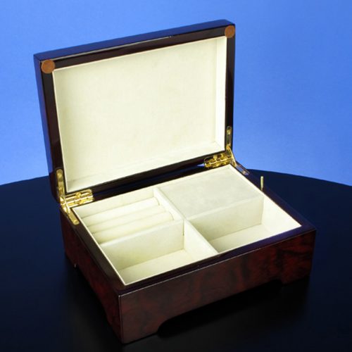 Monet-Water-Lilies-Musical-Jewelry-Box-opened
