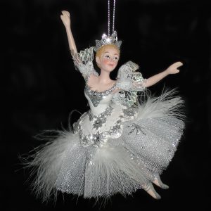 Snow-Queen-Ornament-front