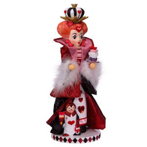 Queen-of-Hearts-Nutcracker-angle-view