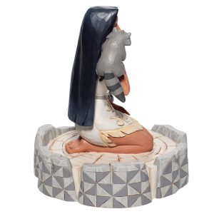 Pocahontas-White-Woodland-right-side