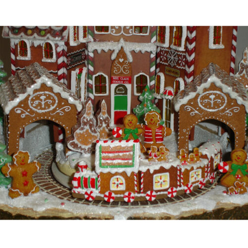Gingerbread-Train-Village-close-up