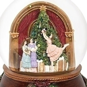Nutcracker-Ballerina-Tree-close-up