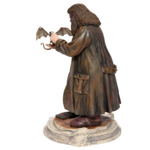 Hagrid-Harry-Potter-side-view