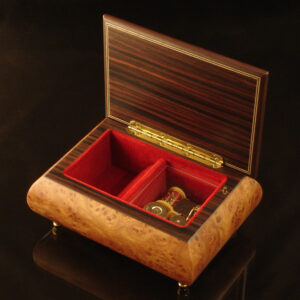 Italian-Inlay-Rose-open-no-cover