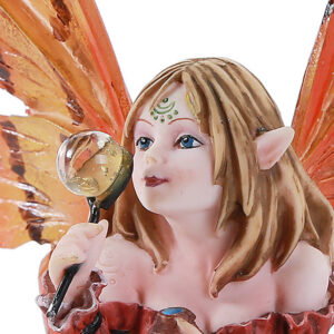 Autumn-Leaf-Fairy-close-up