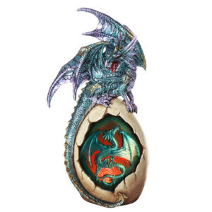 Dragon-on-Egg-lighted