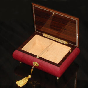 Italian-Inlay-Heart-Wine-Red-open