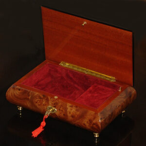 Italian-Inlay-Elm-open