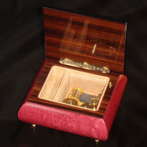Italian-Ring-Box-Wine-Red-open-no-cover
