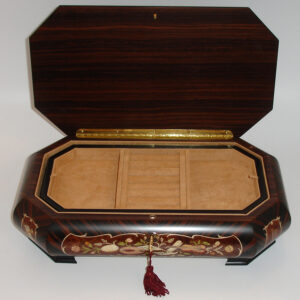 Large Italian Inlay Rosewood open