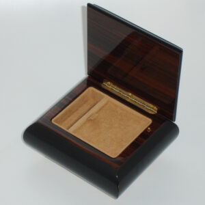 Italian-Inlay-Ring-Box-Black-open