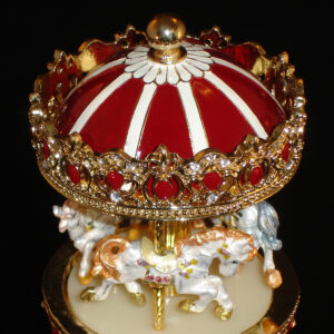 Red-Carousel-Egg-top
