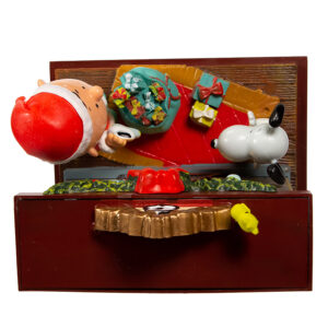 Peanuts-fireplace-top