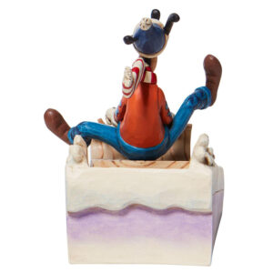 Goofy-Sledding-back
