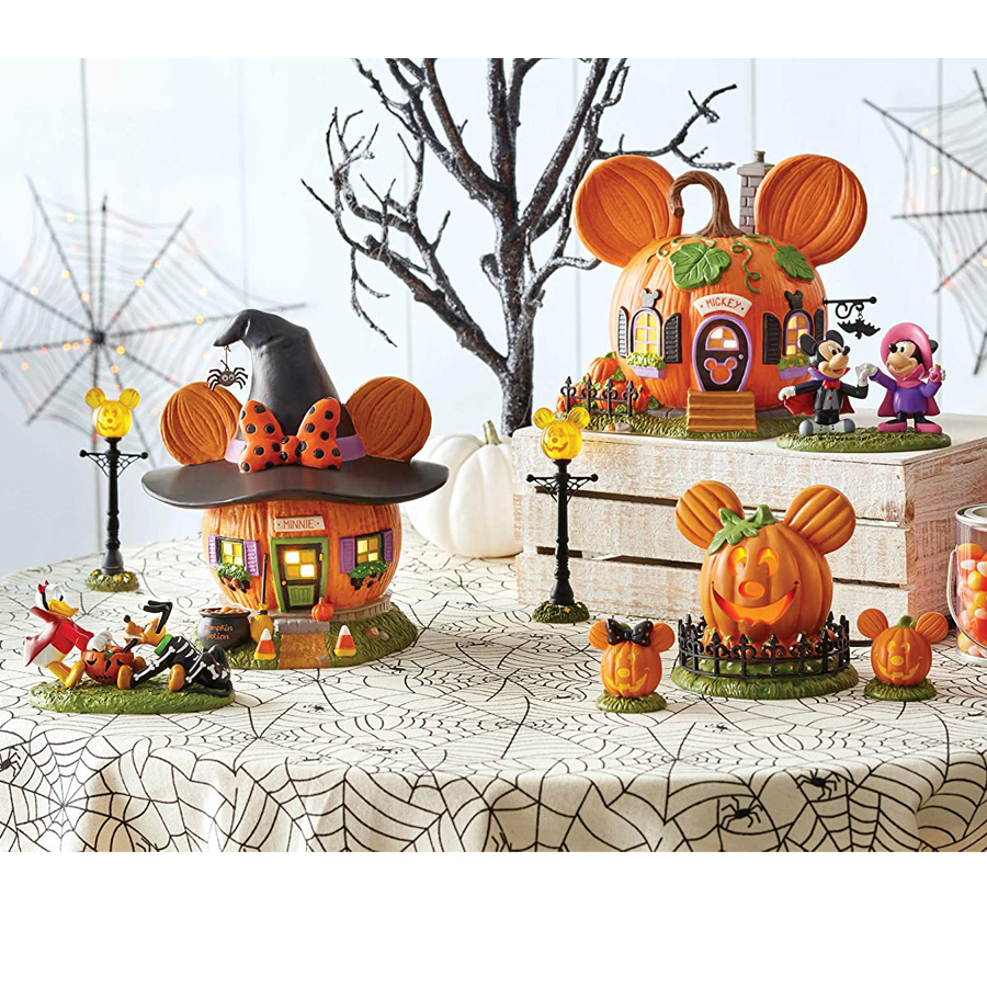 Mickey-Pumpkintown-display