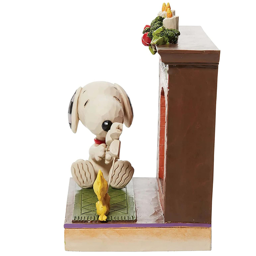 Snoopy-Fireplace-right
