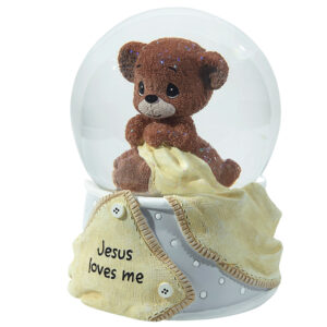 Bear-and-Blanket-Globe-right