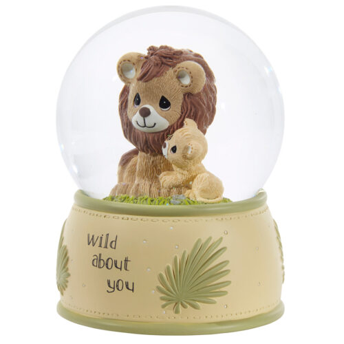Lion-and-Cub-Globe-right