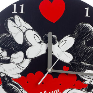 Mickey-Love-Clock-close