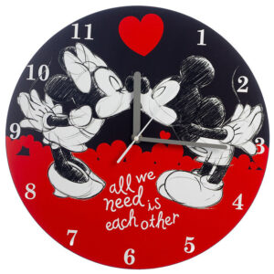 Mickey-Love-Clock-front