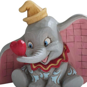 Dumbo-with-Heart-close
