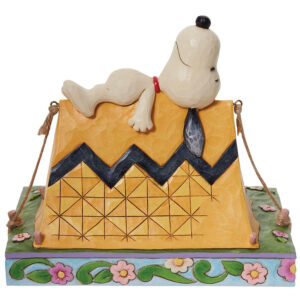 Snoopy-Camping-back
