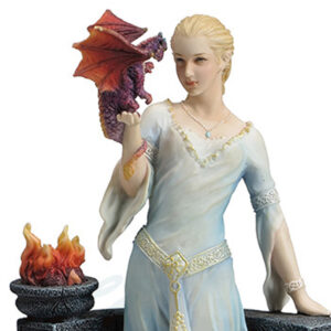 Dragon-Lady-close
