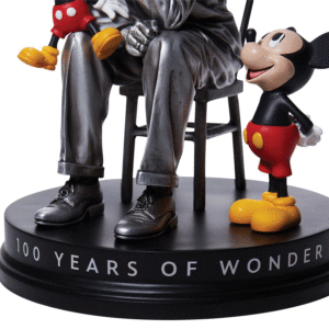 Walt-100-bottom-close