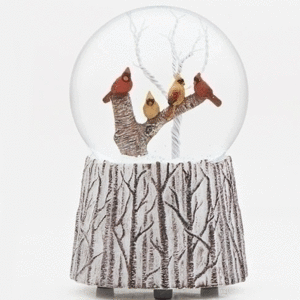 Cardinals-in-Tree-Globe