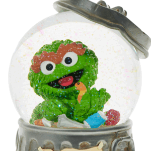 Oscar-Snow-Globe-close