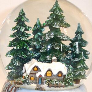 Winter-Cabin-close-up-2