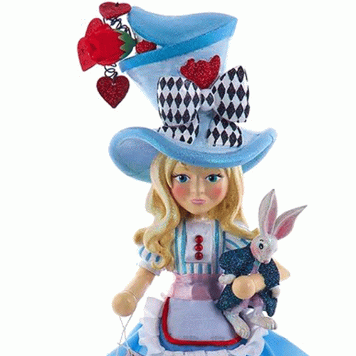 Alice-Small-Nutcracker-close