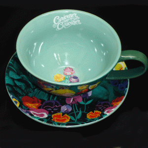 Alice-Teacup-Saucer-inside