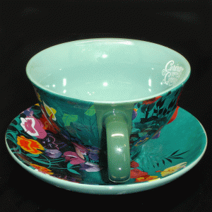 Alice-Teacup-Saucer-right