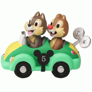 Chip-and-Dale-Parade-front