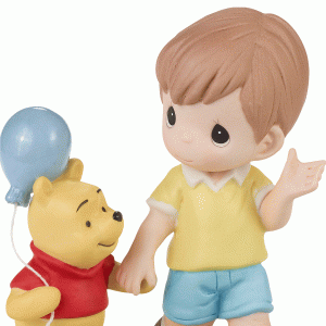 Christopher-and-Pooh-close