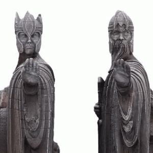 Gates-of-Argonath-front-close