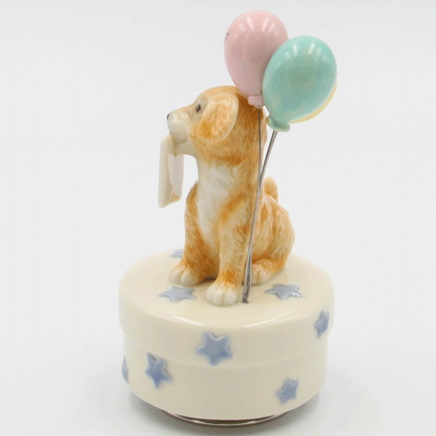 Golden-Retriever-Balloons-side