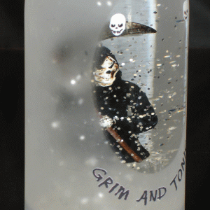 Grim-and-Tonic-left-close