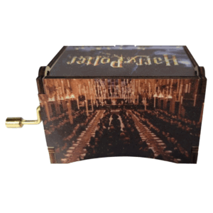 Harry-Potter-Hand-Crank-back