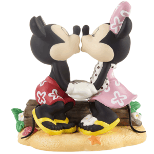 Mickey-Minnie-Beach-front