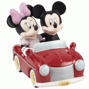 Mickey-Minnie-Car-angle